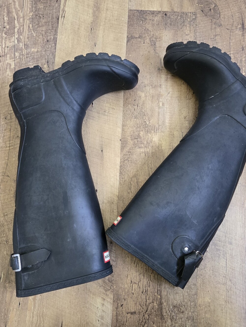 Hunter Black Tall Rain Boots Size 7 With Socks - Picture 10 of 13